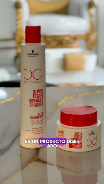 Champú y mascarilla Bonacure de Schwarzkopf sobre mármol